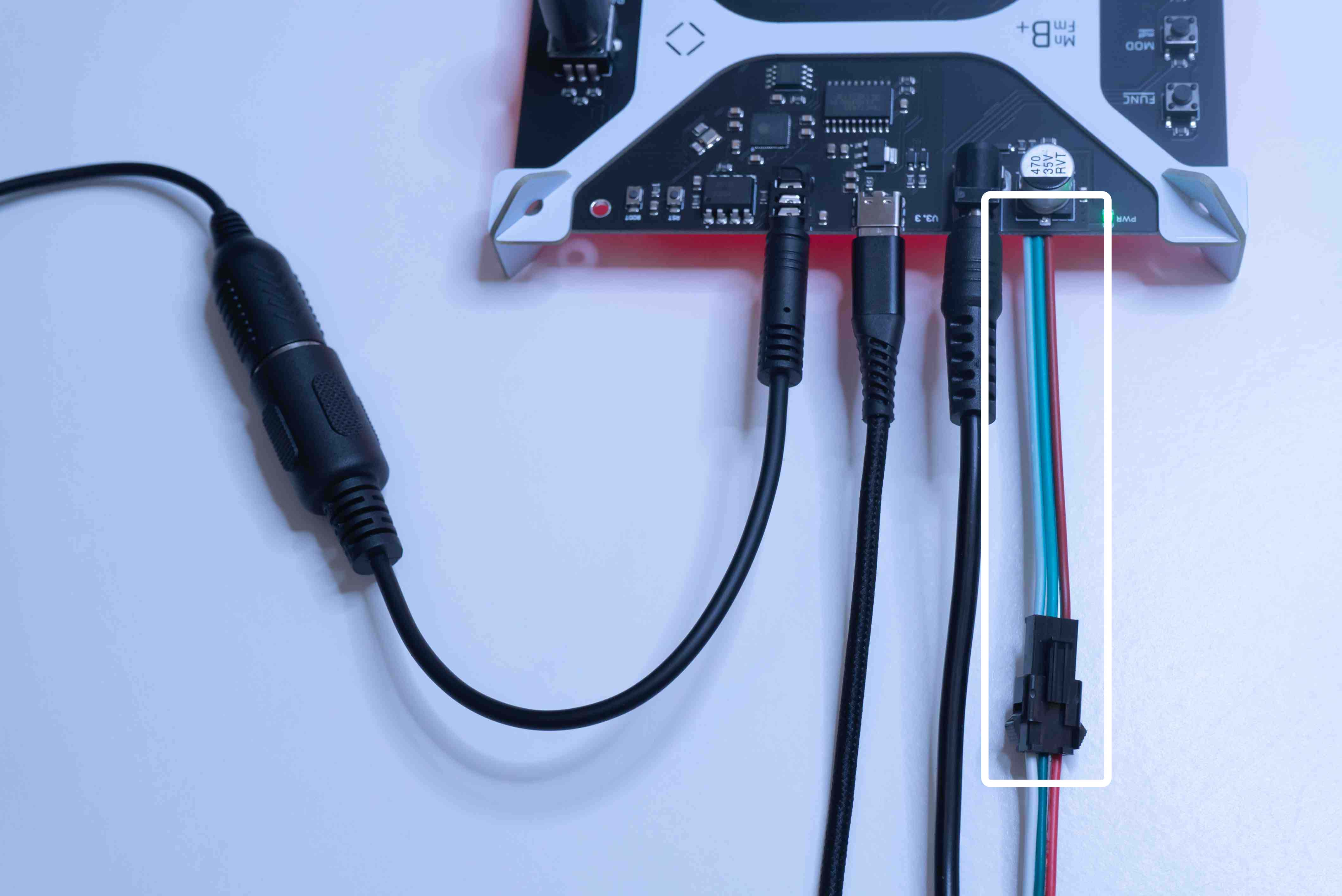 MAINFRAME-B+ LED output.