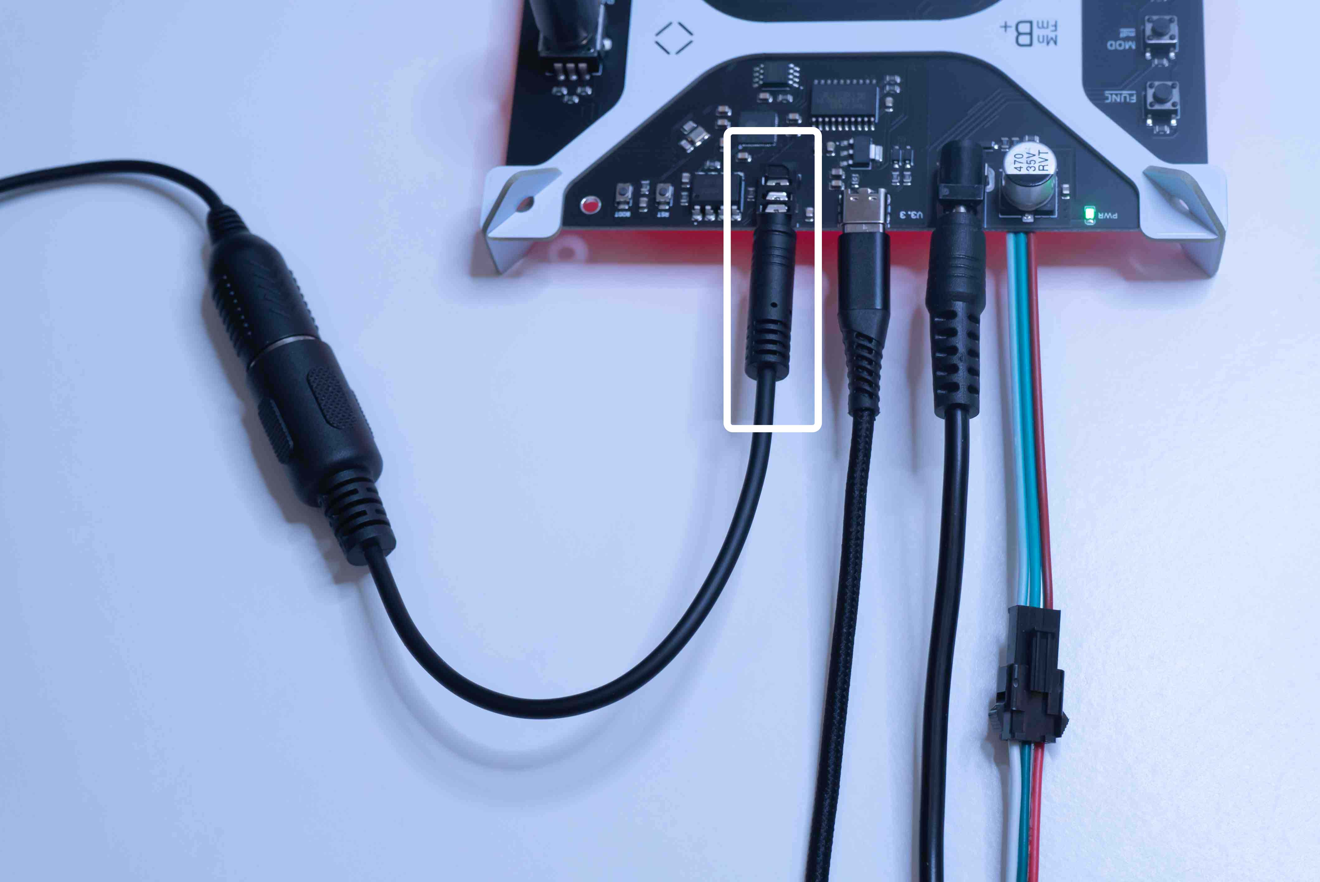 MAINFRAME-B+ MIDI input.