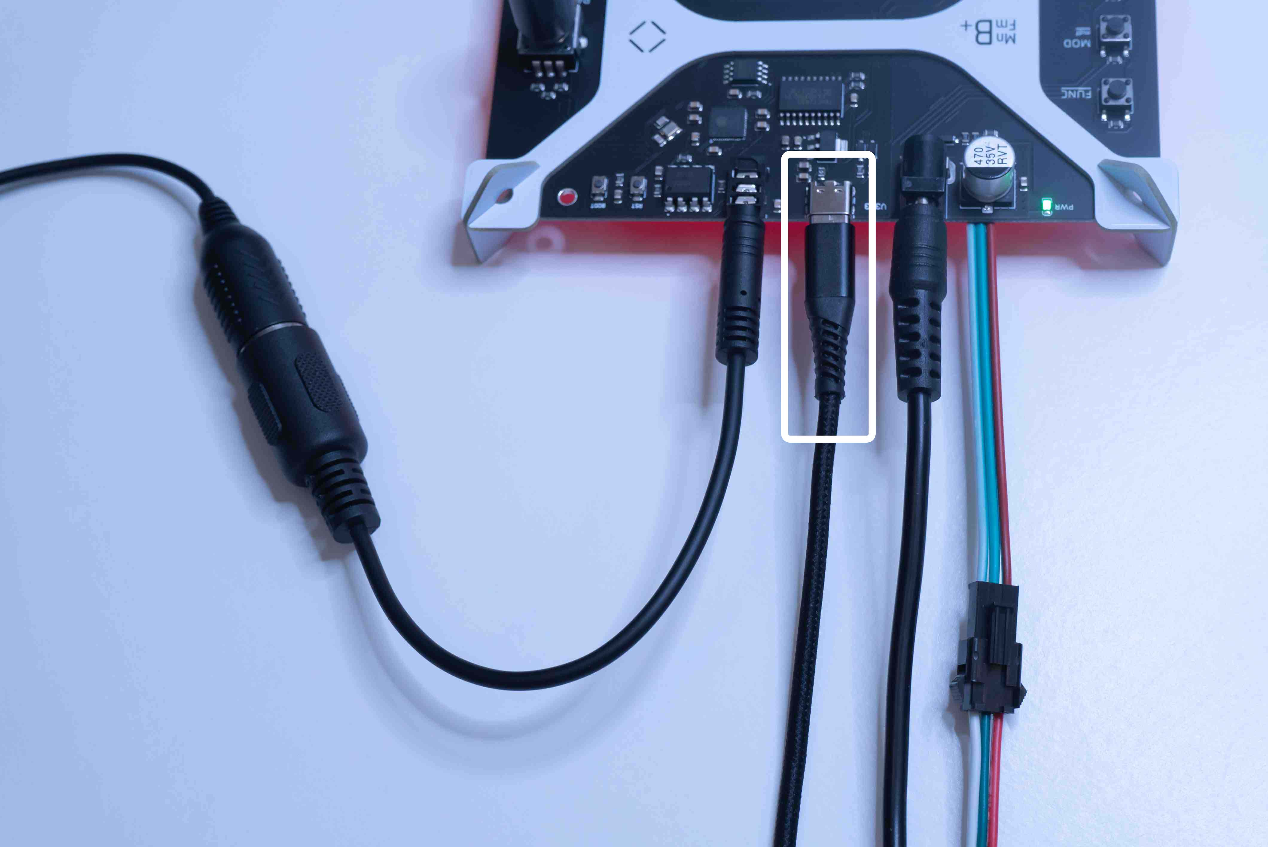 MAINFRAME-B+ USB connection.